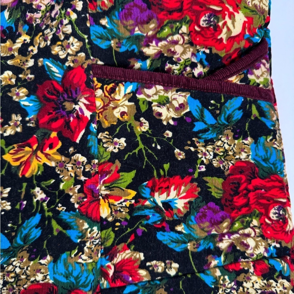 Warm Colorful Vest - Picture 4 of 4